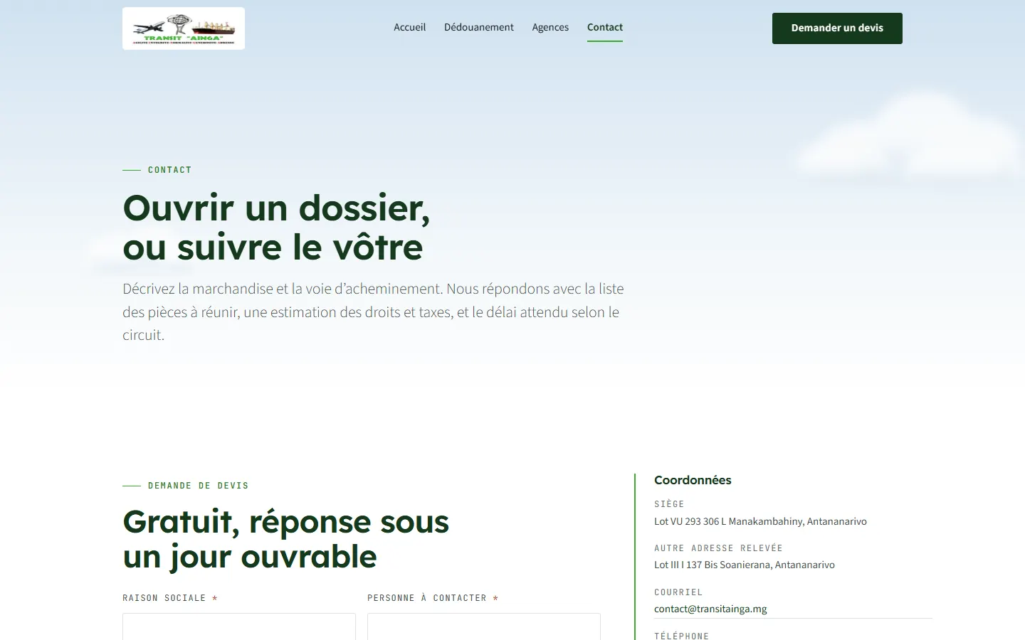 Demande de devis et suivi de dossier.